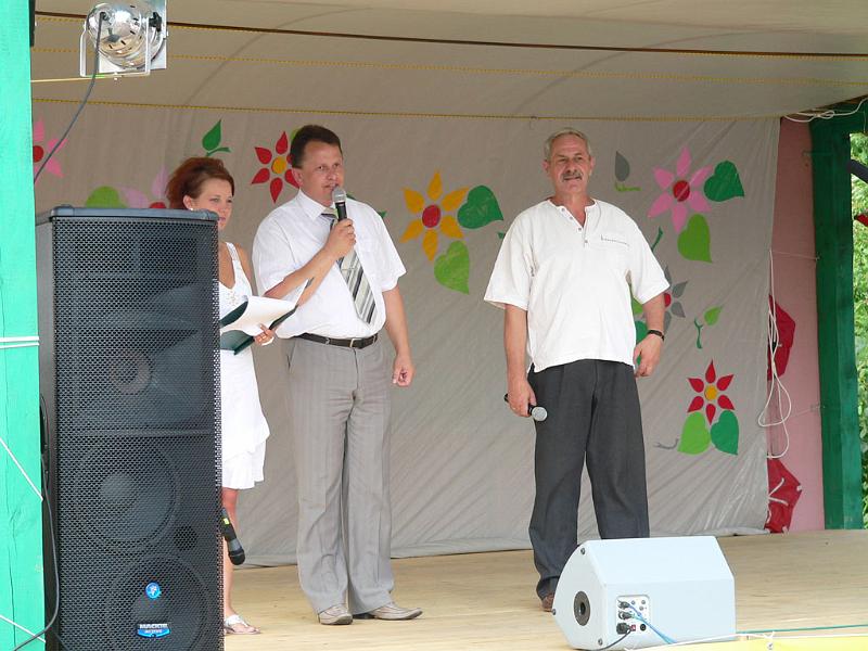 spot folk 07_02.jpg
